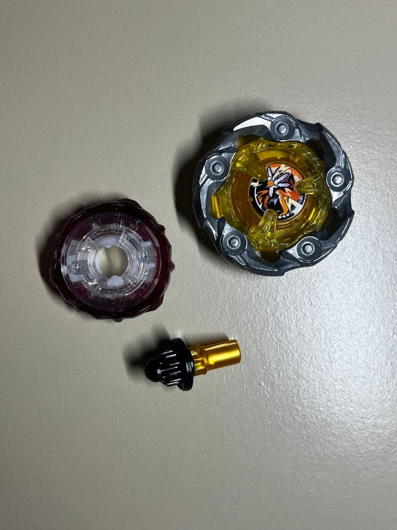 ベイブレードX 大会必須 ウィザードロッド 9-60B 1部調整済み 初心者