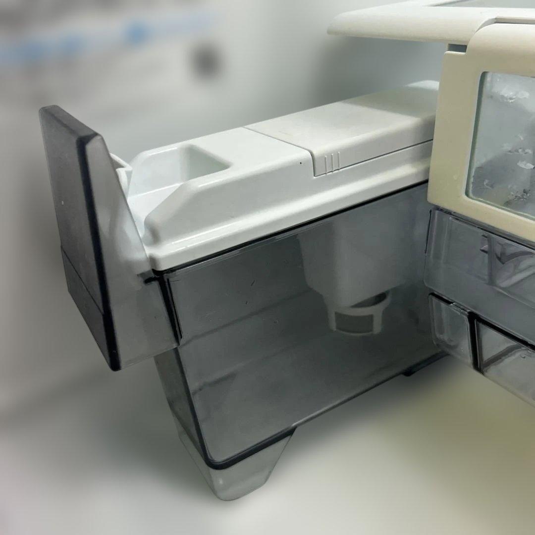 Toshiba ホワイト 6ドア冷蔵庫 8月中旬まで出品