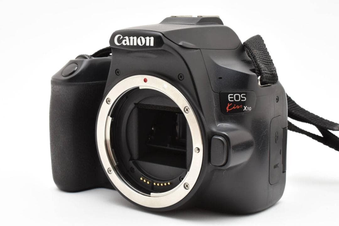 キャノン　Canon EOS Kiss X10 ボディ 《S数 15000以下》