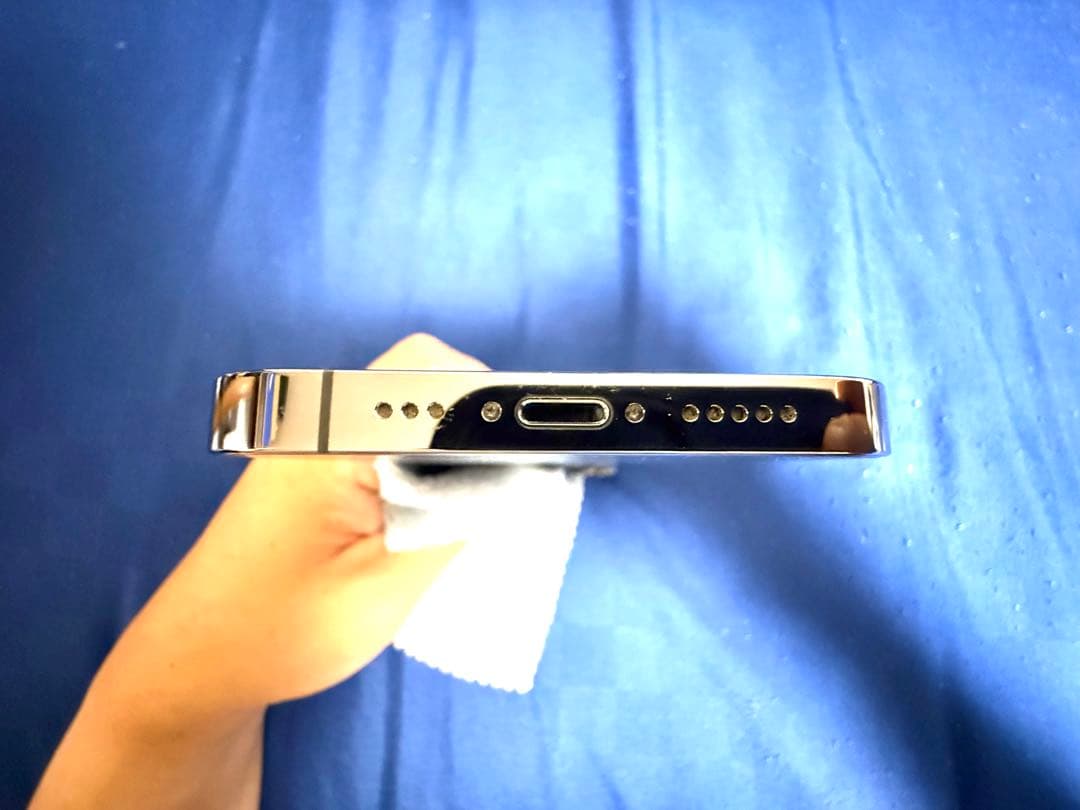 (本体のみ)iPhone 13 Pro グラファイト 256GB