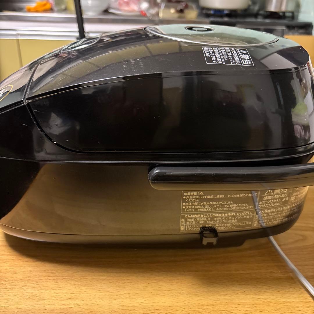 ZOJIRUSHI铁器コートプラチナ厚釜大火力炊飯器NP －BJ 10