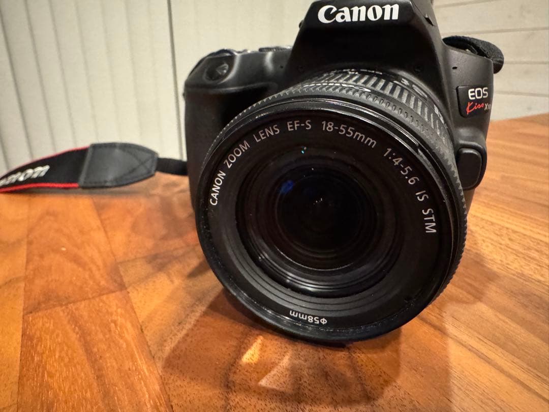 【即日発送✨】Canon EOS Kiss X10 デジタル一眼レフ