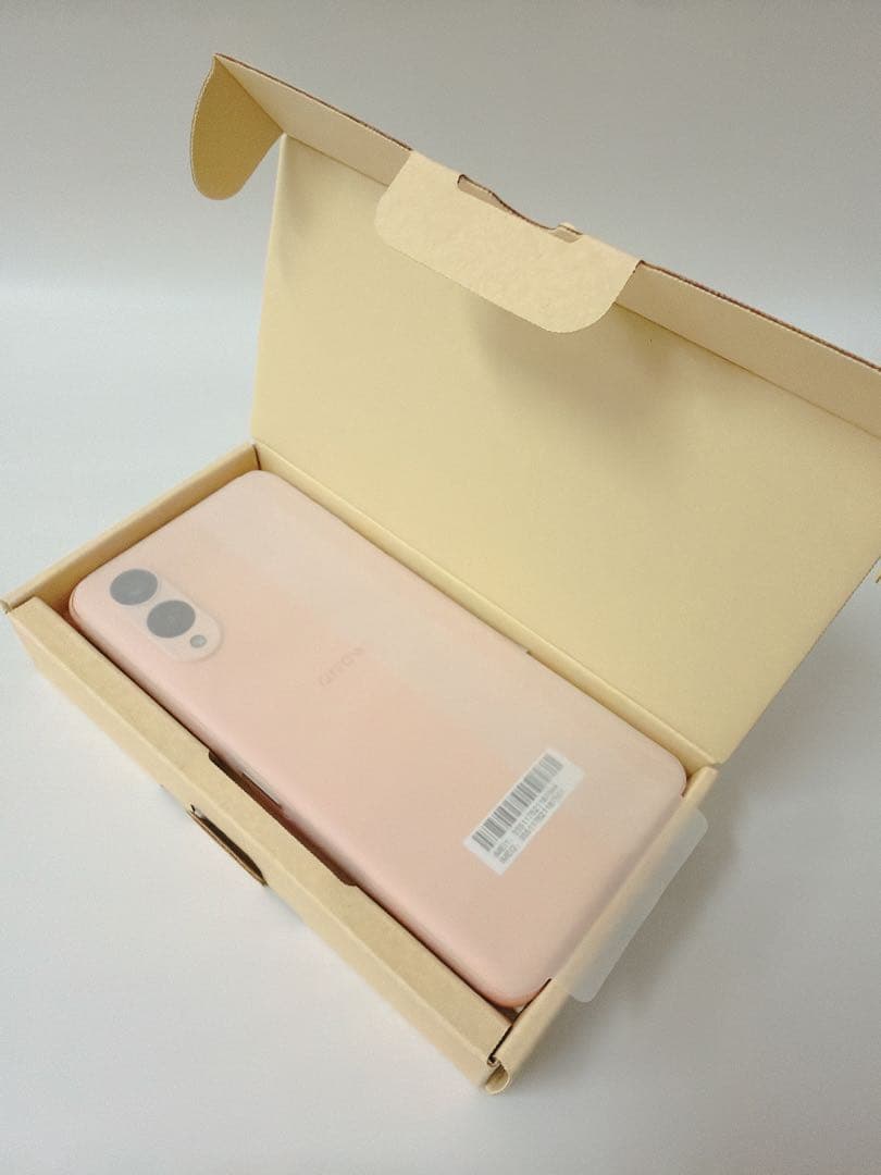 【新品同様】ARROWS We2 オレンジ ドコモ版