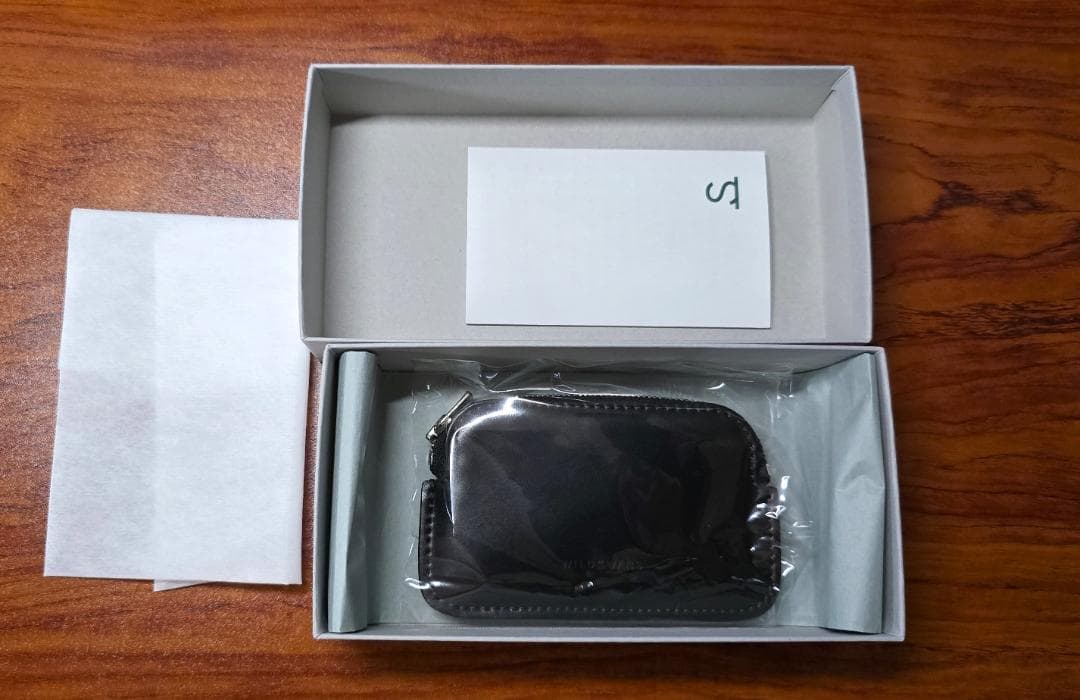 小物 WILDSWANS SHELL CORDOVAN / MINAS BLACK マイクロマルチケース《ミナス》シェルコードバン｜WILDSWANS(ワイルド