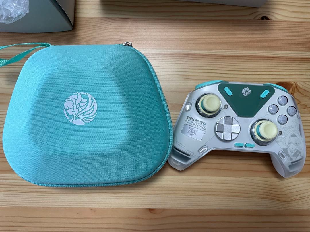 Flydigi APEX4 崩壊スターレイル ホタル　コントローラー