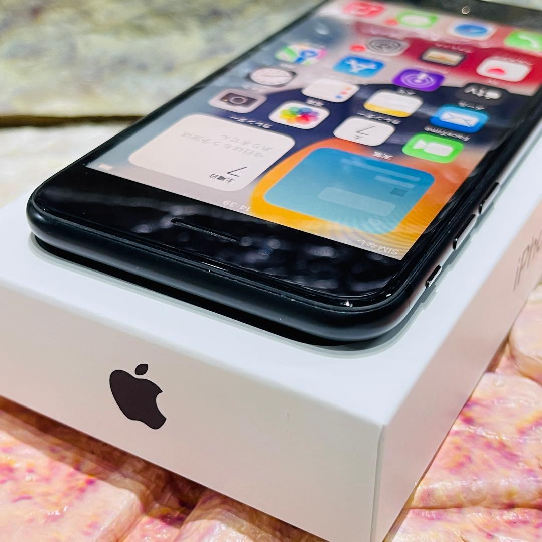 SIMフリー iPhone7 256GB ブラック 新品電池