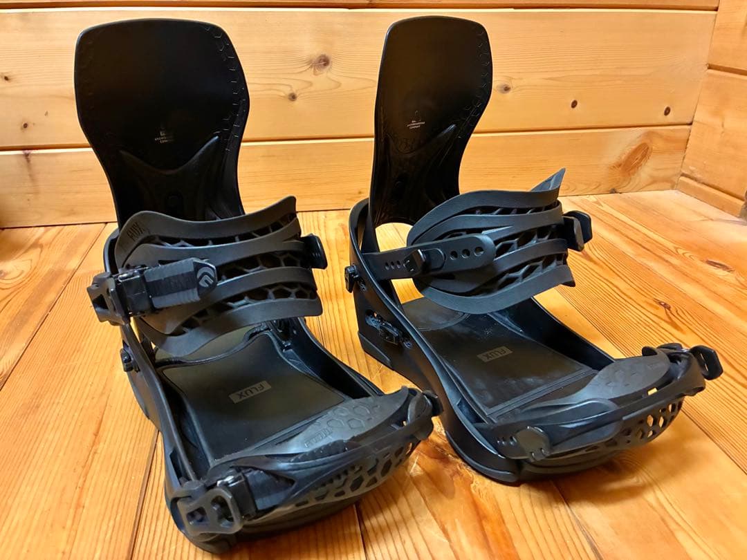 24-25 FLUX CV ブラック M 週末限定42,000円→35,000円 24-25 FLUX CV ブラック M 週末限定42,000円→35,000円 24-25モデル .