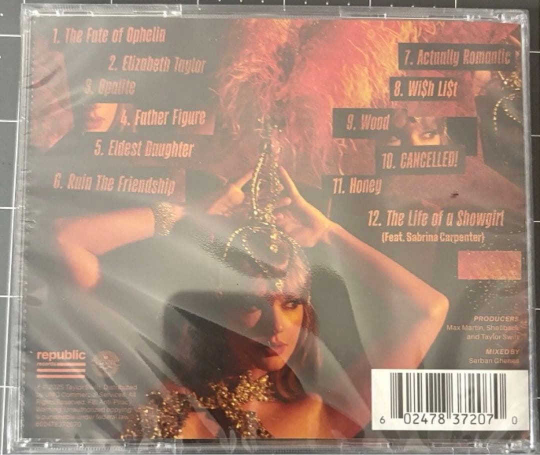 The Life of a Showgirl CDサインPHOTO1 テイラー - メルカリ