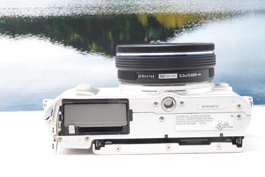 オリンパス　OLYMPUS E-PL8 箱付き