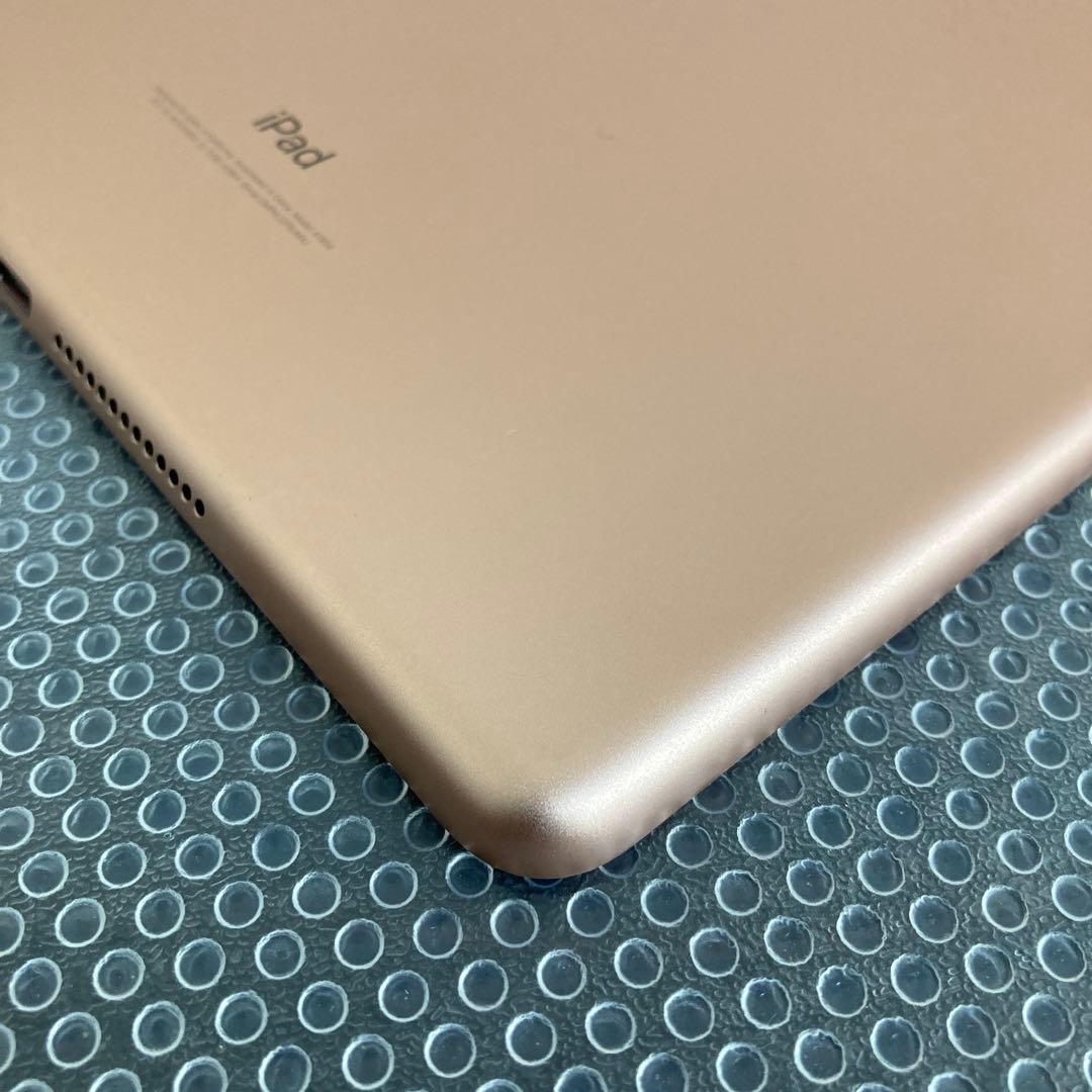 3649 電池最良好☆比較的美品☆iPad6 第6世代 32GB SIM