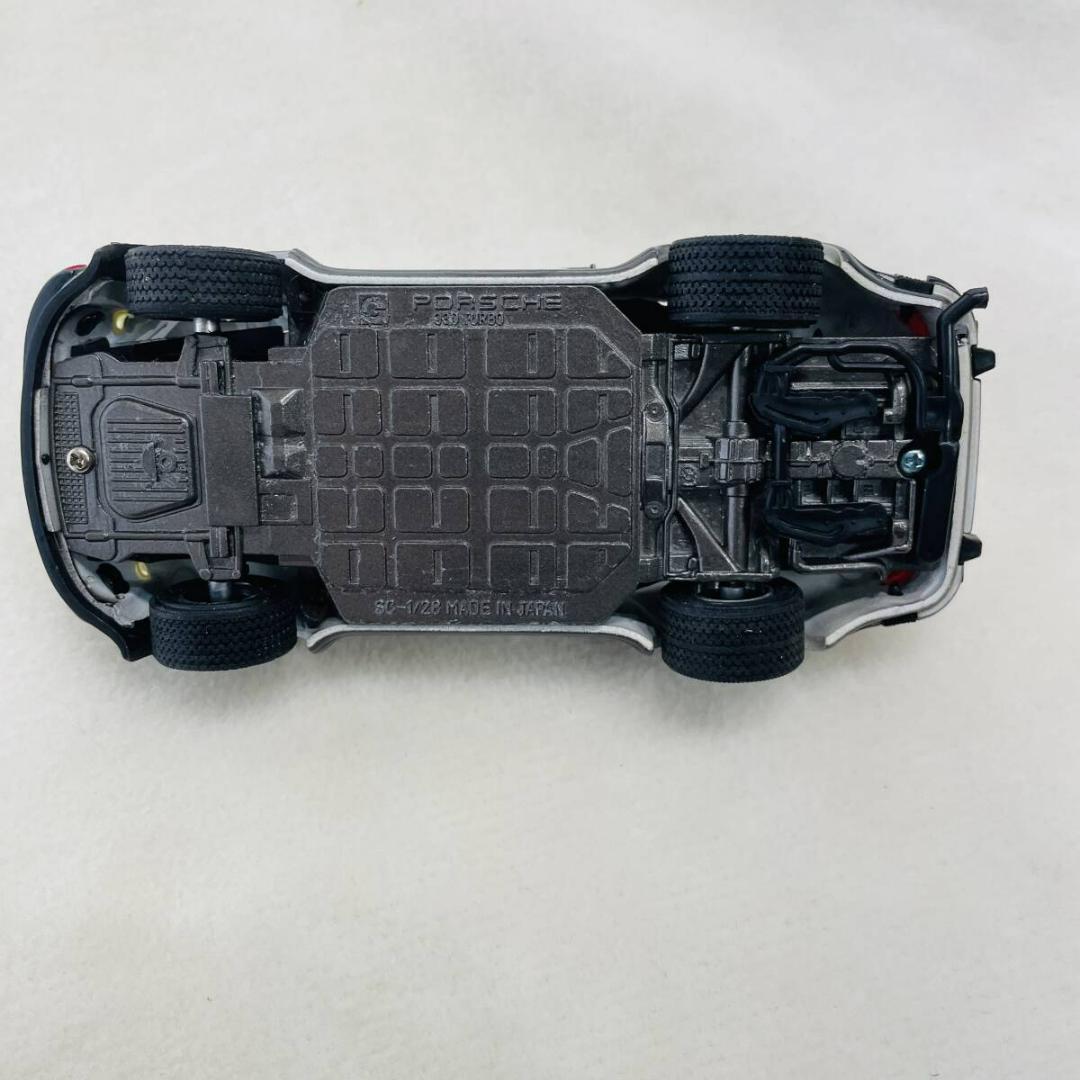 永大 グリップ テクニカ ポルシェ930ター ボ パトロールカー 箱 X866