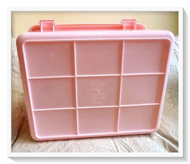 平成レトロ 当時物 キティ野いちご フタ付き収納ボックス 2001年製