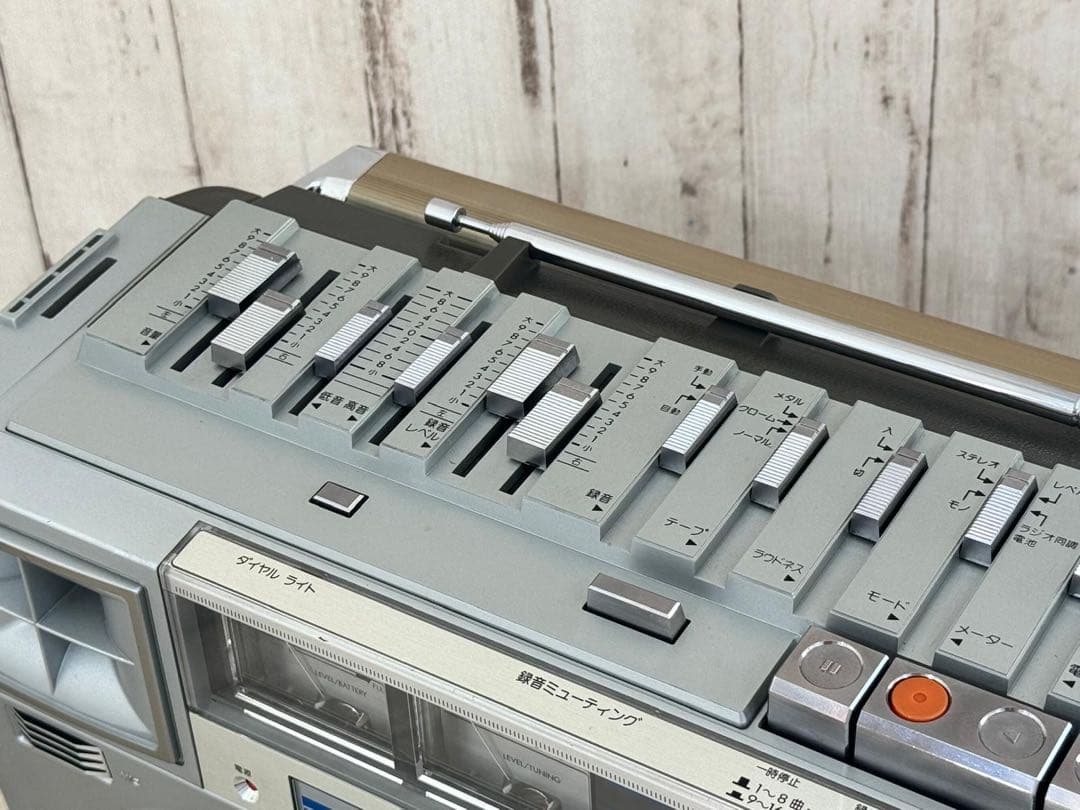 希少VICTOR ビクター　ラジカセ　RCーM70 昭和レトロラジオ