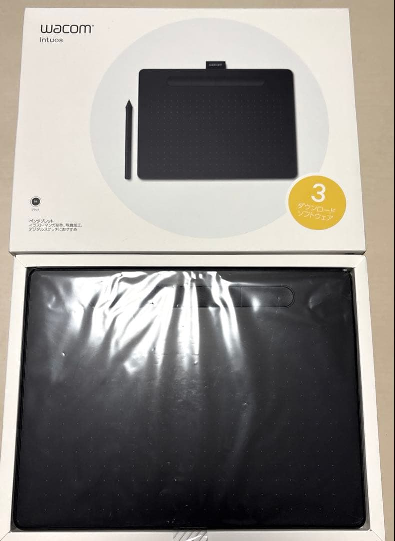 液タブ・ペンタブ Wacom Intuos M CTL-6100