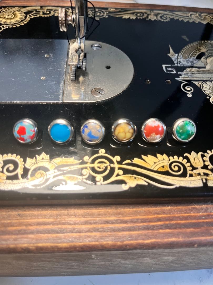 トラッカーウォレット M サンシャインスタッズ