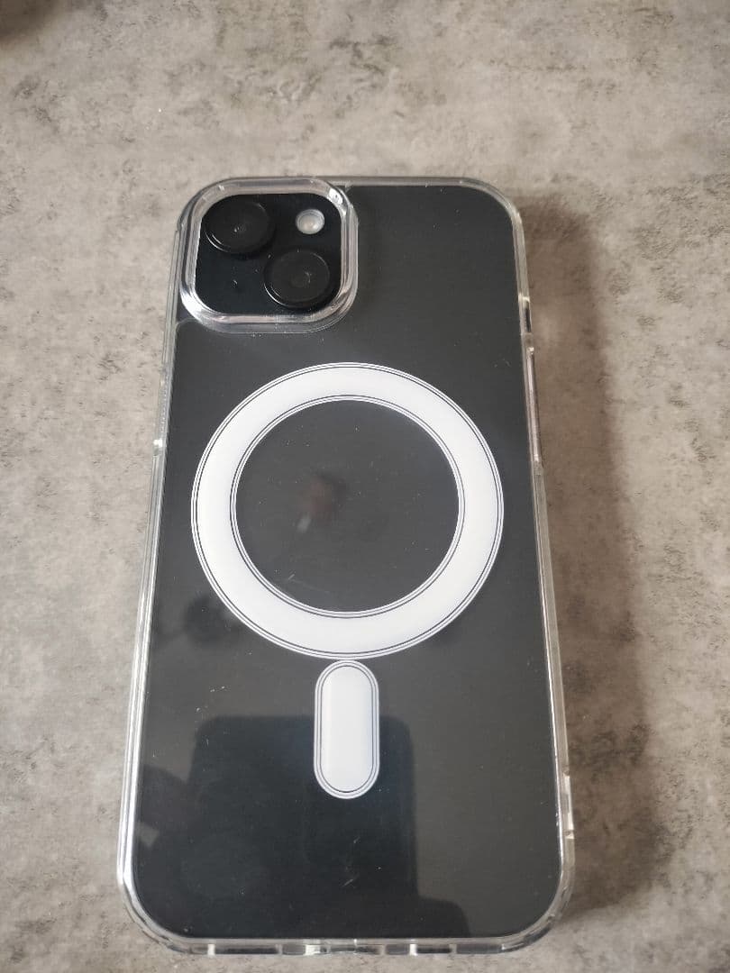 Apple iPhone 15 128GB 　SIMフリー　バッテリ残量100%