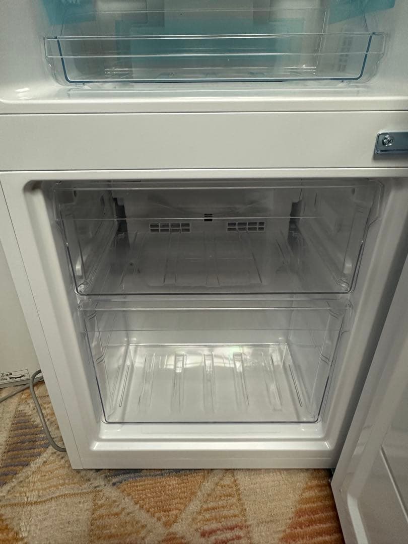 ホワイト 2ドア冷蔵庫 大容量