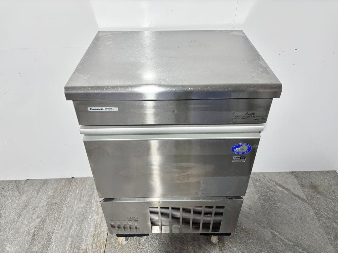 パナソニック業務用製氷機SIM-S5500キューブアイス