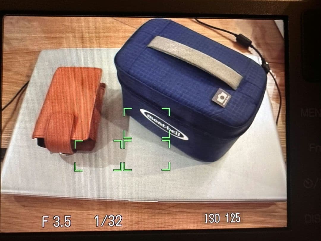 ト*ラ様 【RICOH】限定カラー　コンパクトデジタルカメラ