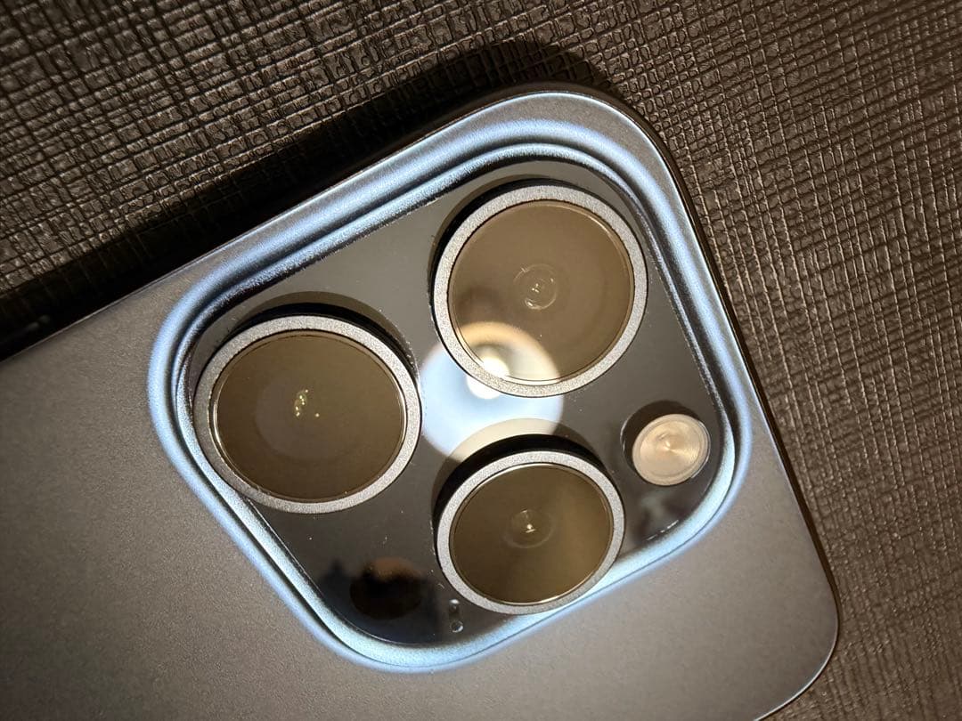 Apple iPhone 15 Pro ブルーチタニウム　本体