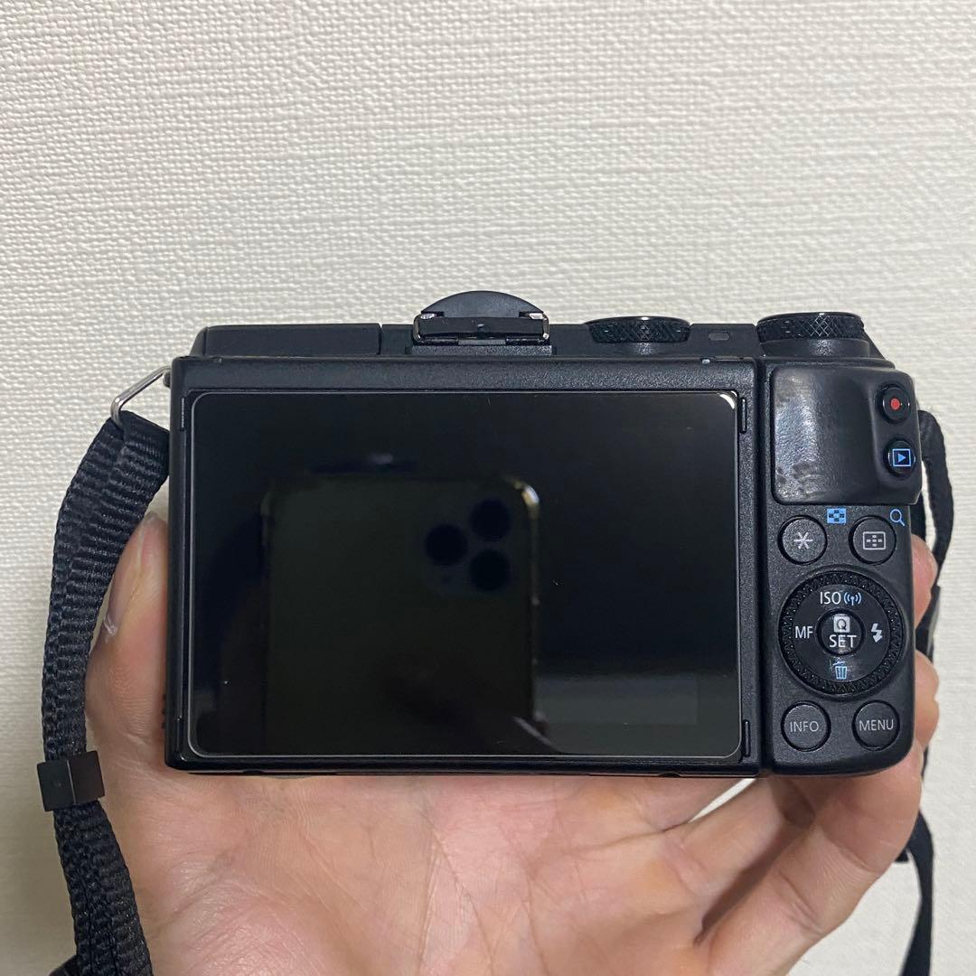 Canon EOS M3 ボディ動作確認済付属品あり液晶反転時ブラックアウトあり