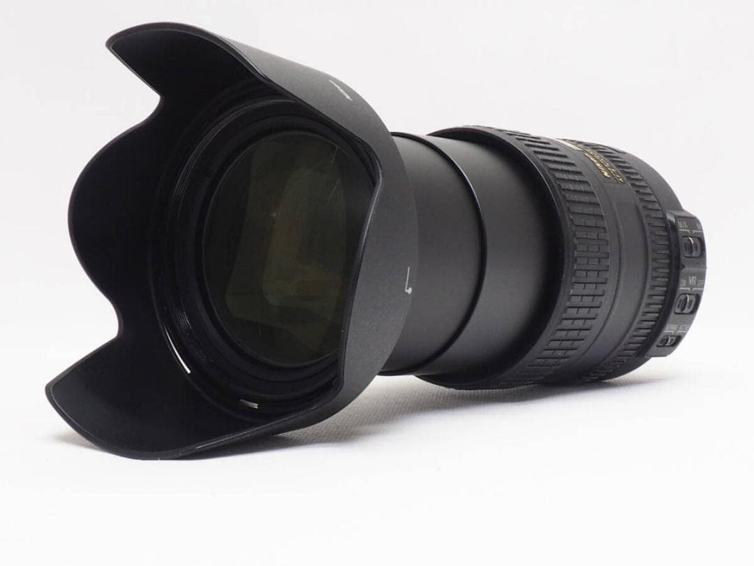 ■美品■ Nikon AF-S 18-200mm F3.5-5.6G ED VR