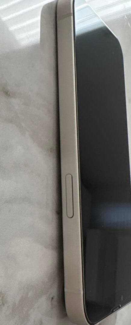 美品iPhone13 本体　512gb