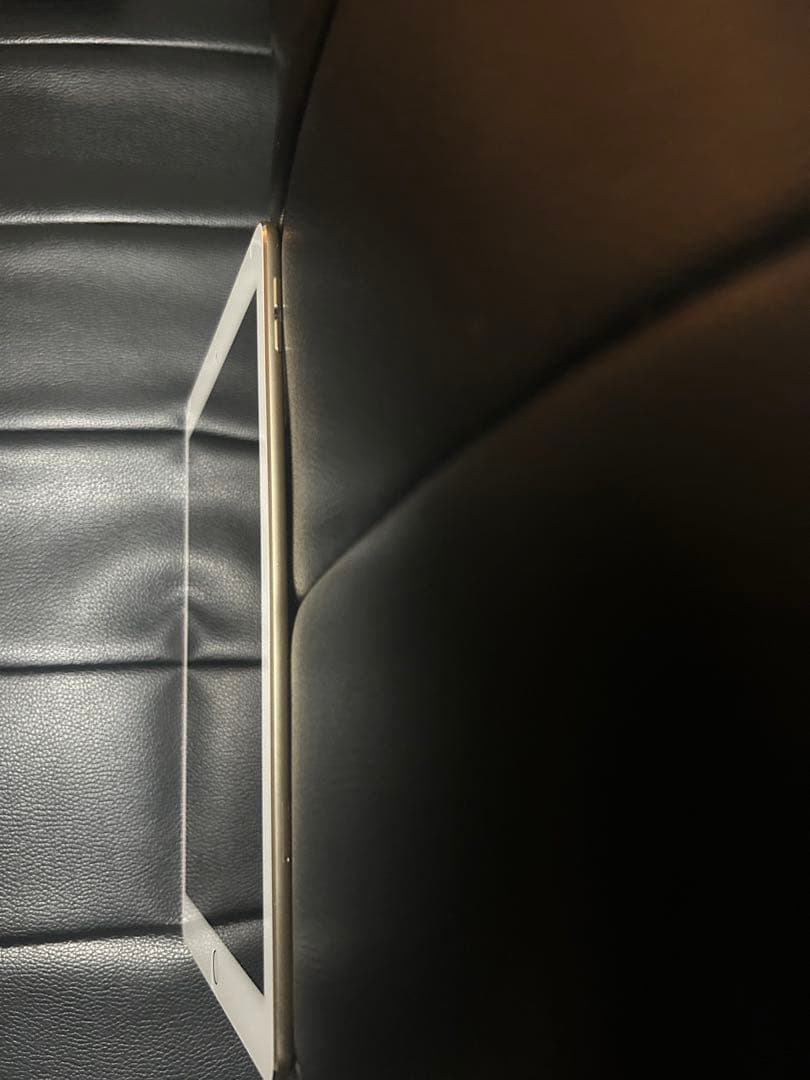 【美品】iPad Air 2 Wi-Fi cellula 16GB ゴールド