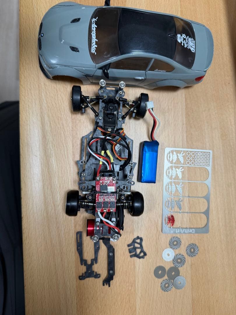 蚊車 DriftArt DA2S シャーシ ドリフト 1/24 ラジドリ - メルカリ