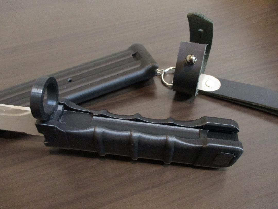 完成模型品 ロシア軍 6kh5 6x5 バヨネット 銃剣 ナイフ AK74M - メルカリ