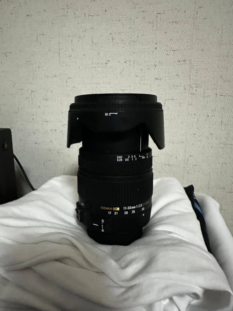 ★極上美品★シグマ 17-50mm F2.8 EX DC OS HSM ニコン用 Amazon.com : Sigma 17-50mm f/2.8 EX DC OS HSM FLD Large Aperture