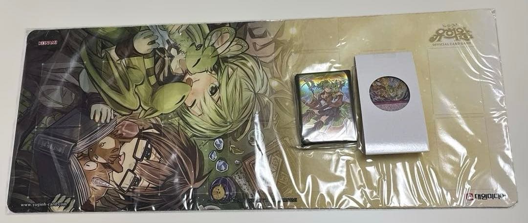 韓国限定】精霊術の使い手 ウィン&アウス プレイマット 霊使い プレマ