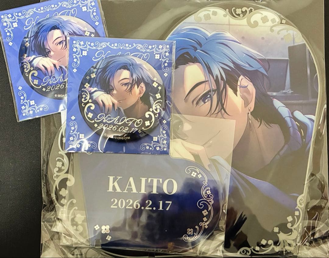 プロセカ はぴこれ KAITO アクリルパネル 缶バッジ B - メルカリ