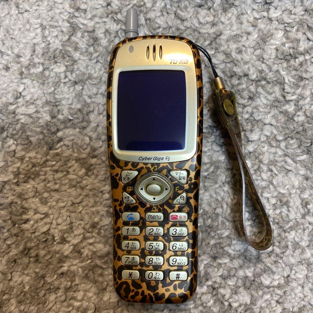 動作確認済み美品 浜崎あゆみ 携帯 TU-KA ツーカー ガラケー