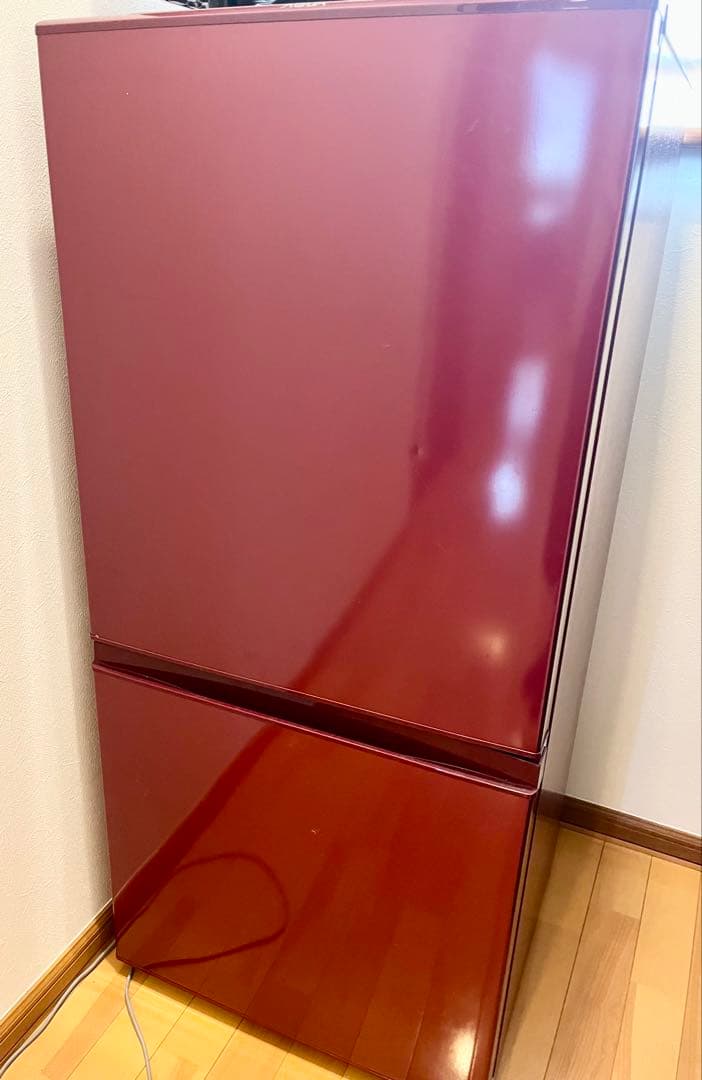 【送料無料】冷凍冷蔵庫レッド AQR-16F 2017年製取説付 （157L）