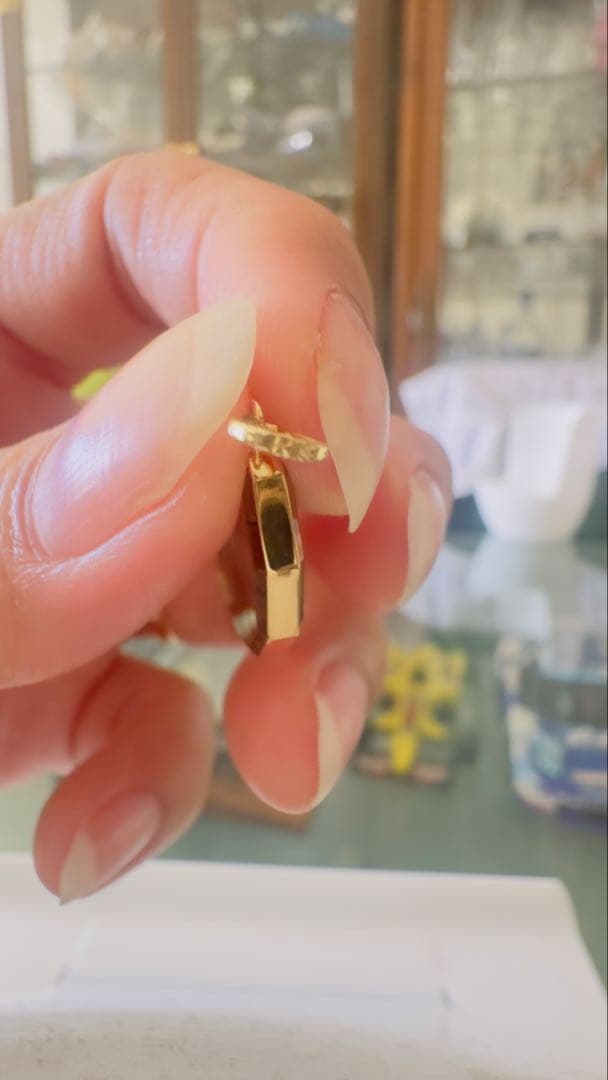 八角形ストラップ 愛 Love 18kペンダント　3.9g