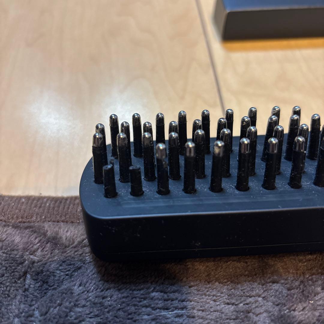 じ*꒱様 【ジャンク品】Brighte ELEKIBRUSH 美顔器