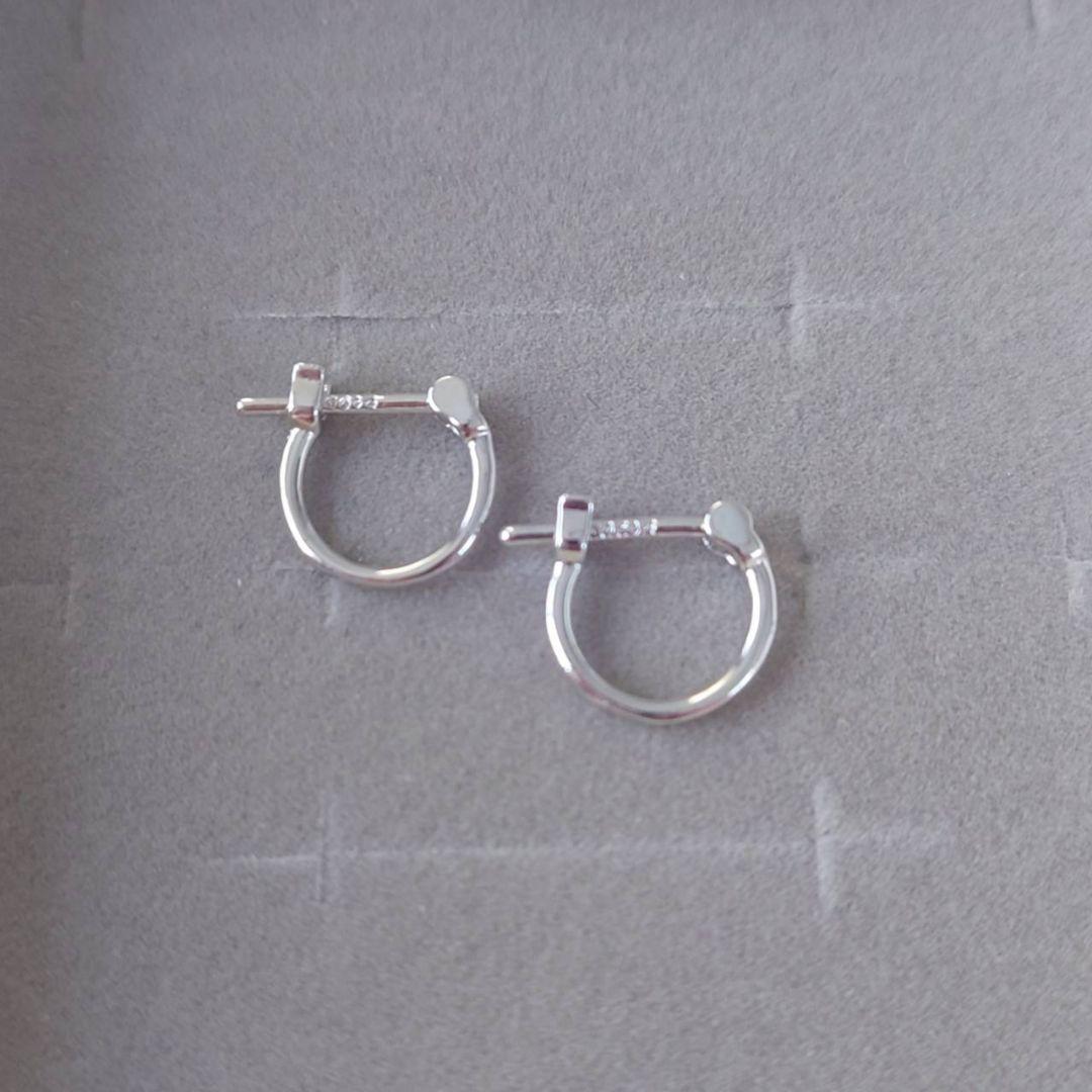 未使用　プラチナ　フープ　ピアス　Pt900 ピアス プラチナ シンプル PT Pt900 2連フープピアス風 地金