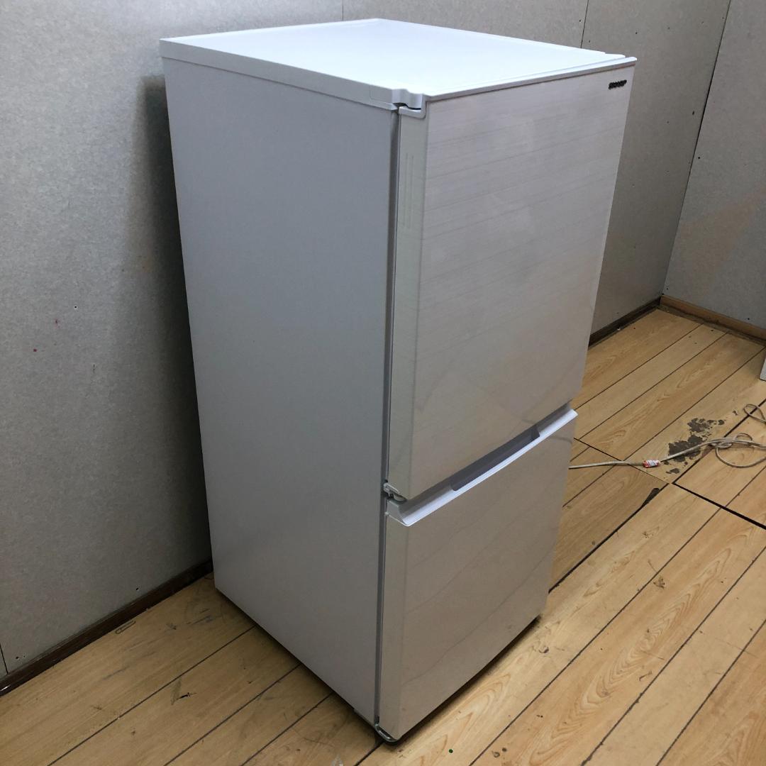 送料無料 美品 SHARP 冷蔵庫 SJ-D15H 2022年製 88125