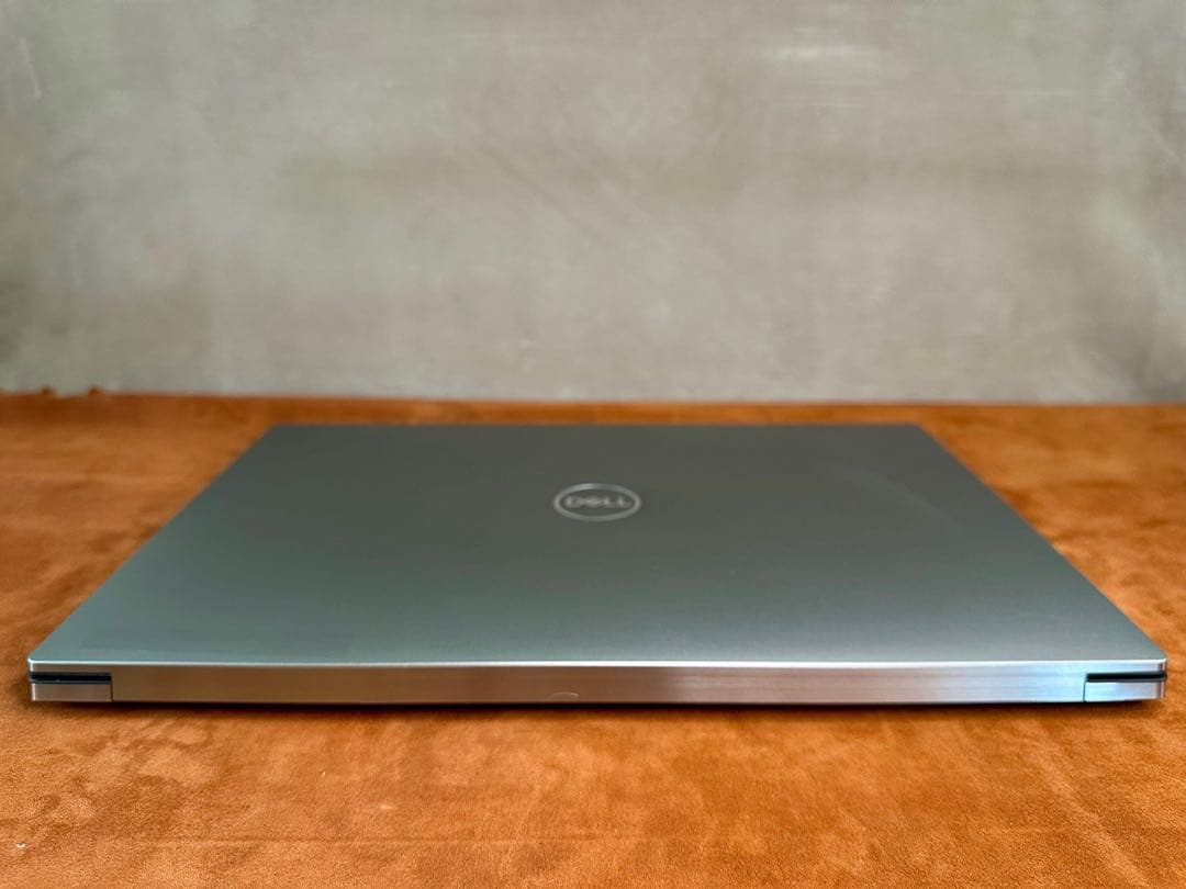 Windowsノート本体 Dell Precision 5560 i7-11850H 16GB 512GB