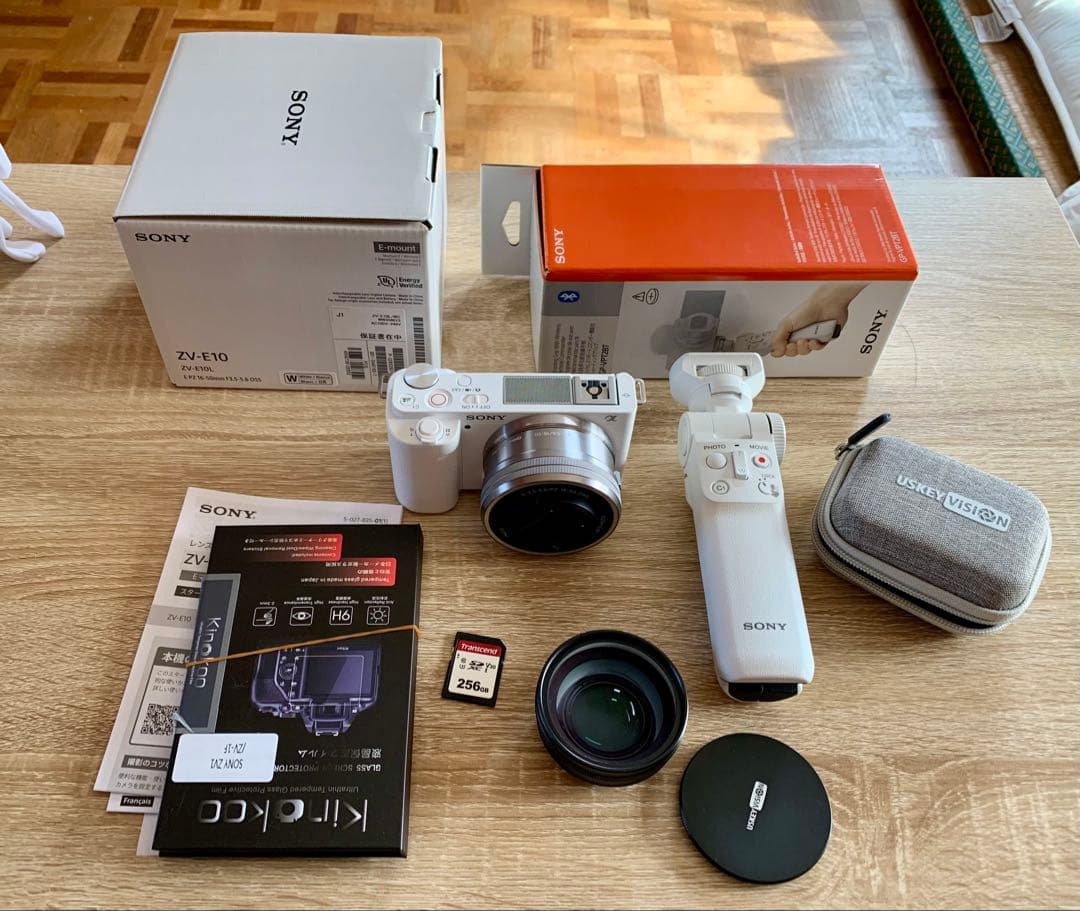 SONY ZV-E10 パワーズームレンズキット　シューティンググリップおまけ付 レンタル] ソニー VLOGCAM ZV-E10 2K パワーズームレンズキット