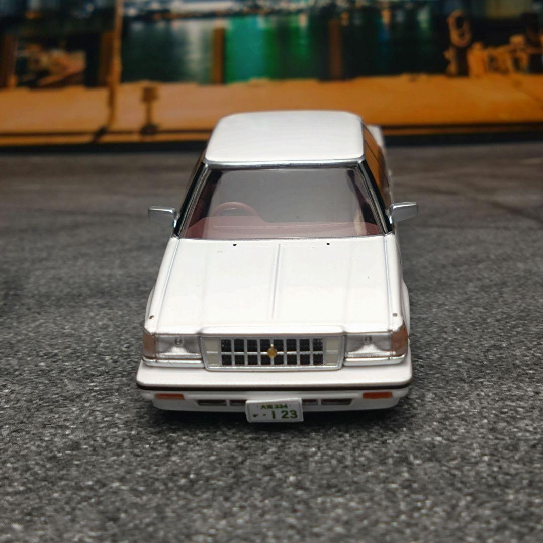 TLV トヨタ クラウン ハードトップ 3.0 ロイヤルサルーンG(カスタム品