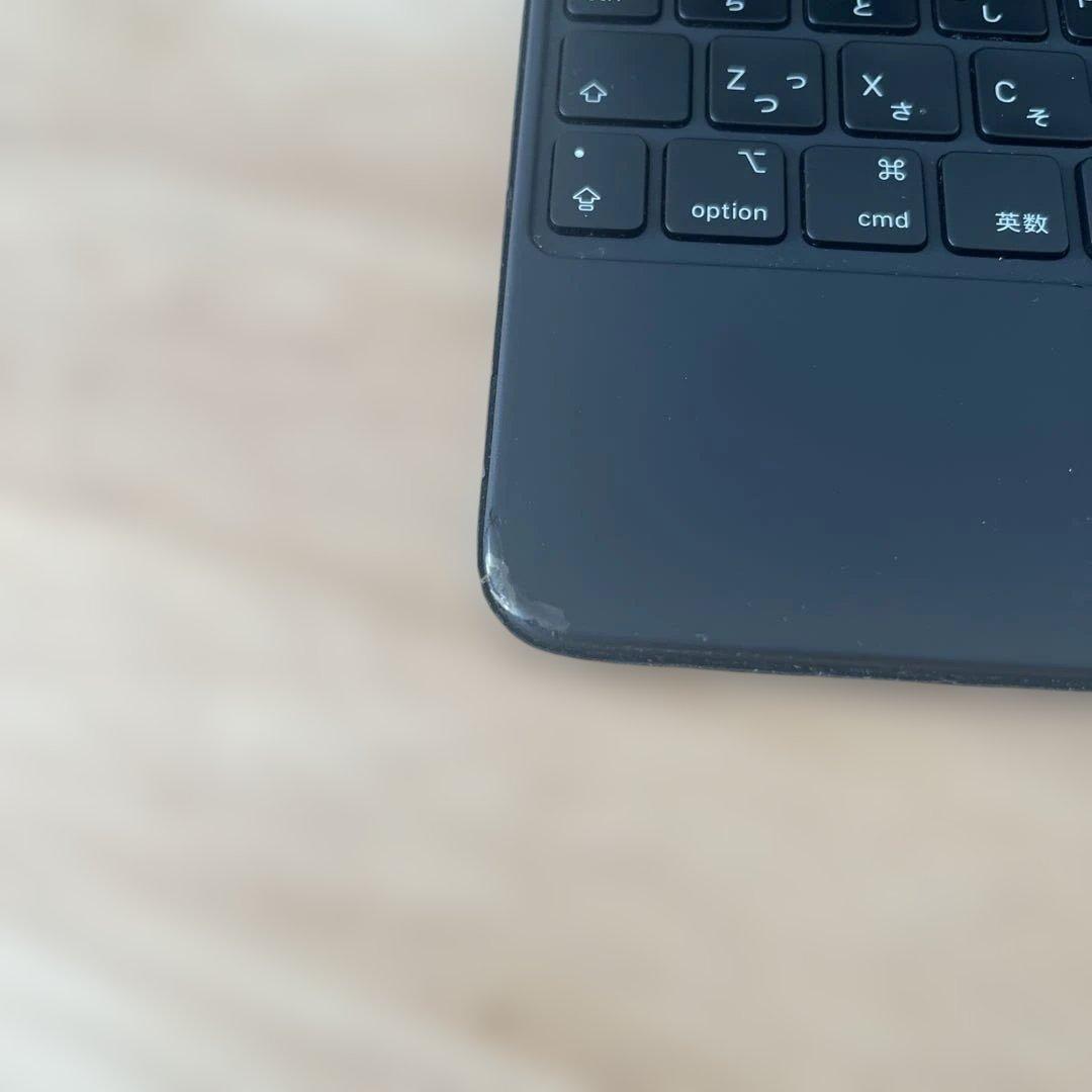 Apple Magic Keyboard MXQT2J/A 11インチ①