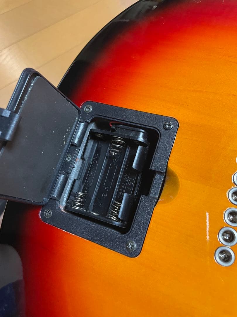 Line 6 Variax600 本体+ケース