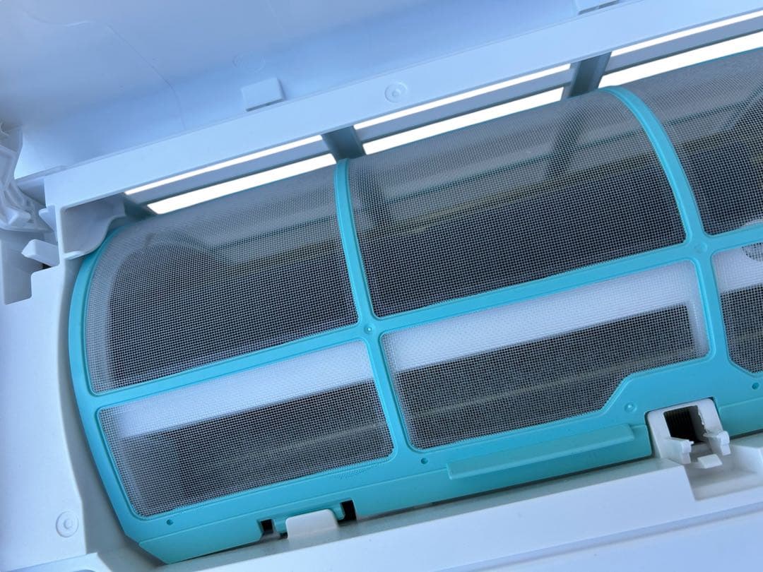 ゴーヤン様専用東芝 ルームエアコン RAS-J221APKS 2023年