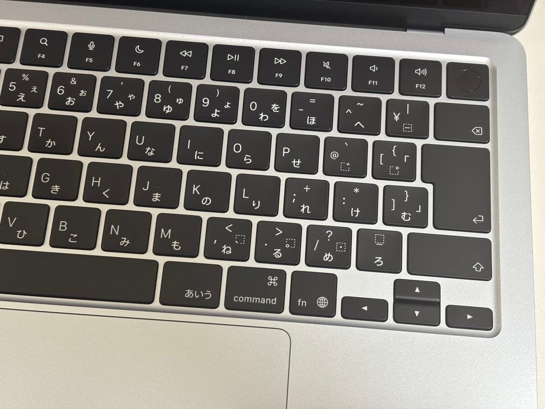 【24日まで限定価格】M4 MacBook Air 13インチ 32GB 1TB