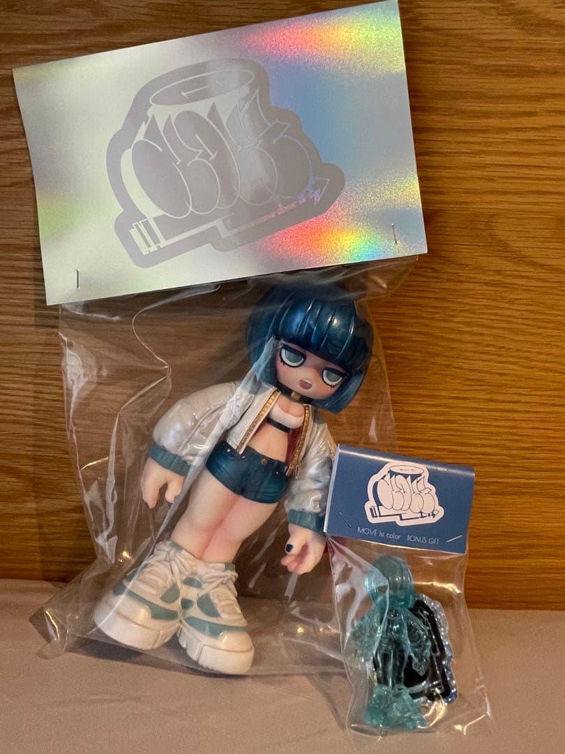 emDASH MOVE 1st color ソフビ - メルカリ