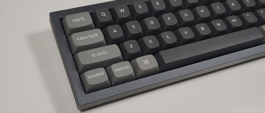 【超美品】Keychron Q9 コンパクト60％サイズ・メカニカルキーボード