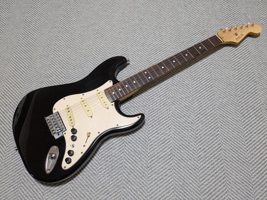 ギター Fuzz Face in the modified Stratocaster Stratocaster Fuzz Face Tones with a Chase Tone Fuzz Fella - YouTube