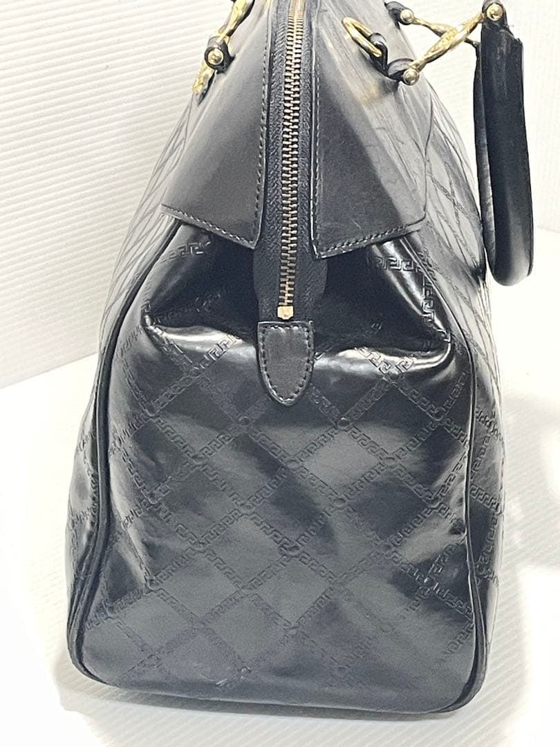 ヴェルサーチェ ハンドバッグ ボストンバッグ 2way ロゴ型押し黒